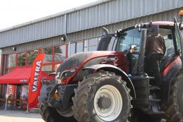 VALTRA ROAD SHOW 2015 -  (Galerie obr. 11)